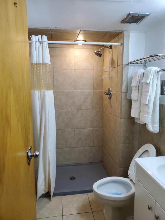 Budget Inn Of 湾城 外观 照片